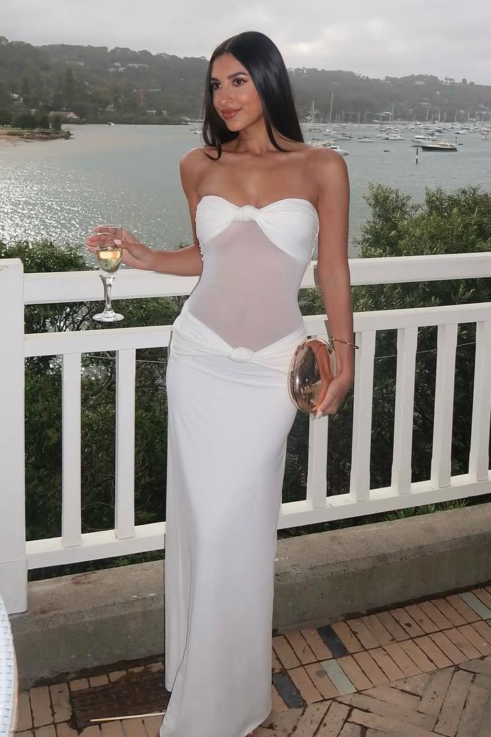 White Strapless Sleeveless Long Mermaid Formal Dress With Pleated