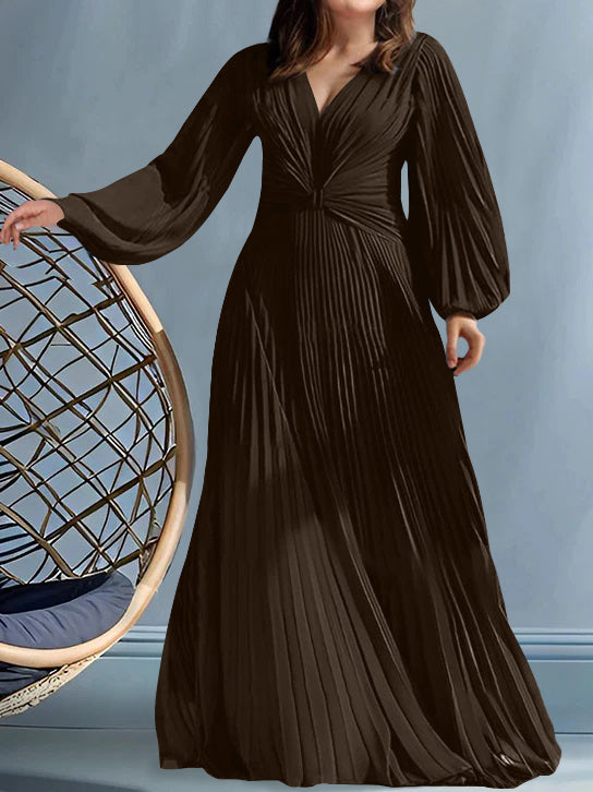 A Line Princess V Neck Plus Size Mother Of The Bride Dresses With Ruched