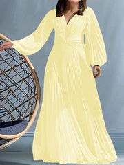 A Line Princess V Neck Plus Size Mother Of The Bride Dresses With Ruched