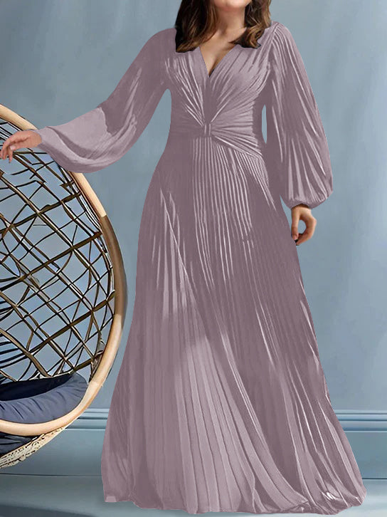 A Line Princess V Neck Plus Size Mother Of The Bride Dresses With Ruched