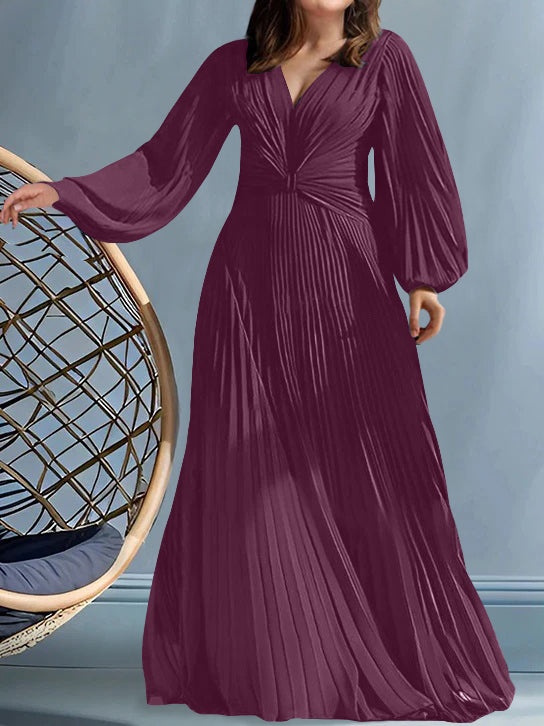 A Line Princess V Neck Plus Size Mother Of The Bride Dresses With Ruched