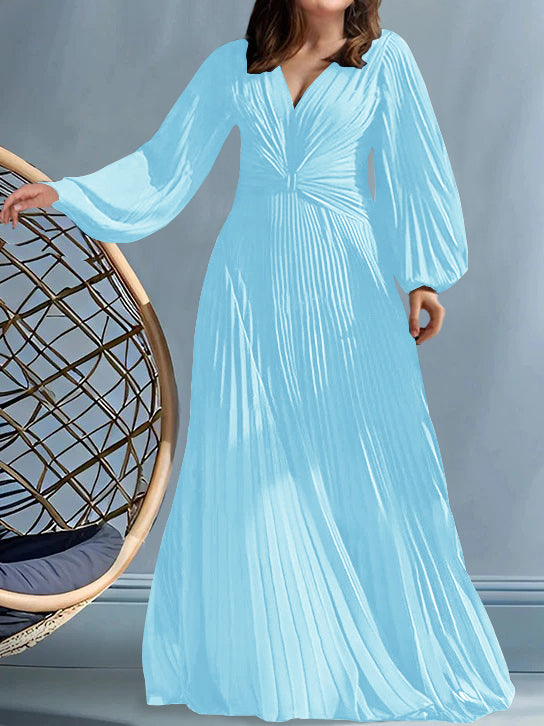 A Line Princess V Neck Plus Size Mother Of The Bride Dresses With Ruched