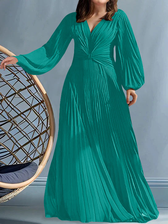A Line Princess V Neck Plus Size Mother Of The Bride Dresses With Ruched