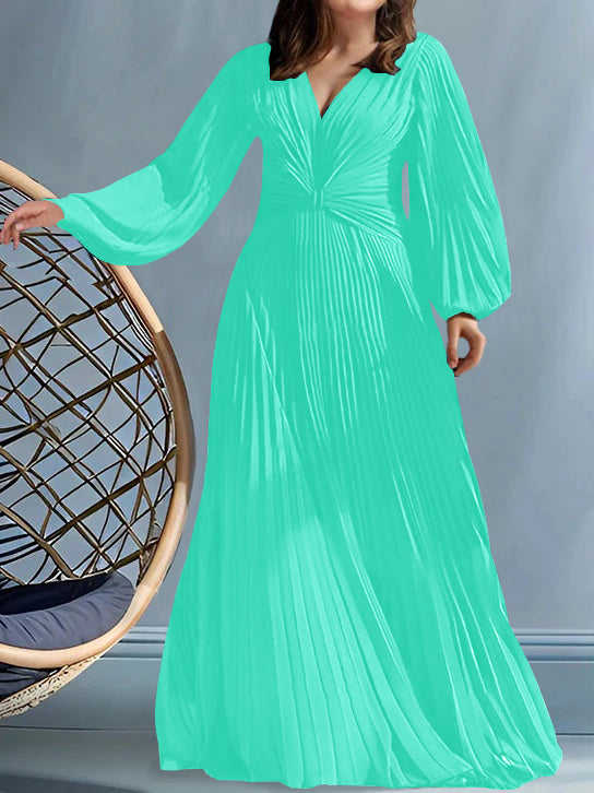 A Line Princess V Neck Plus Size Mother Of The Bride Dresses With Ruched