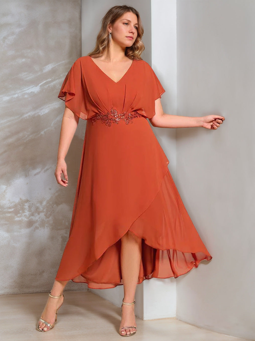 A Line Princess V Neck Short Sleeves Asymmetrical Plus Size Mother Of The Bride Dresses With Appliques