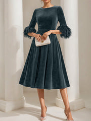 A Line Princess Scoop Velvet Mother Of The Bride Dresses Half Sleeves Feather Trimmed