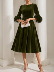 A Line Princess Scoop Velvet Mother Of The Bride Dresses Half Sleeves Feather Trimmed
