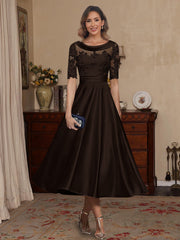A-Line/Princess Scoop Satin Mother of the Bride Dresses Lace Half Sleeves Tea-Length