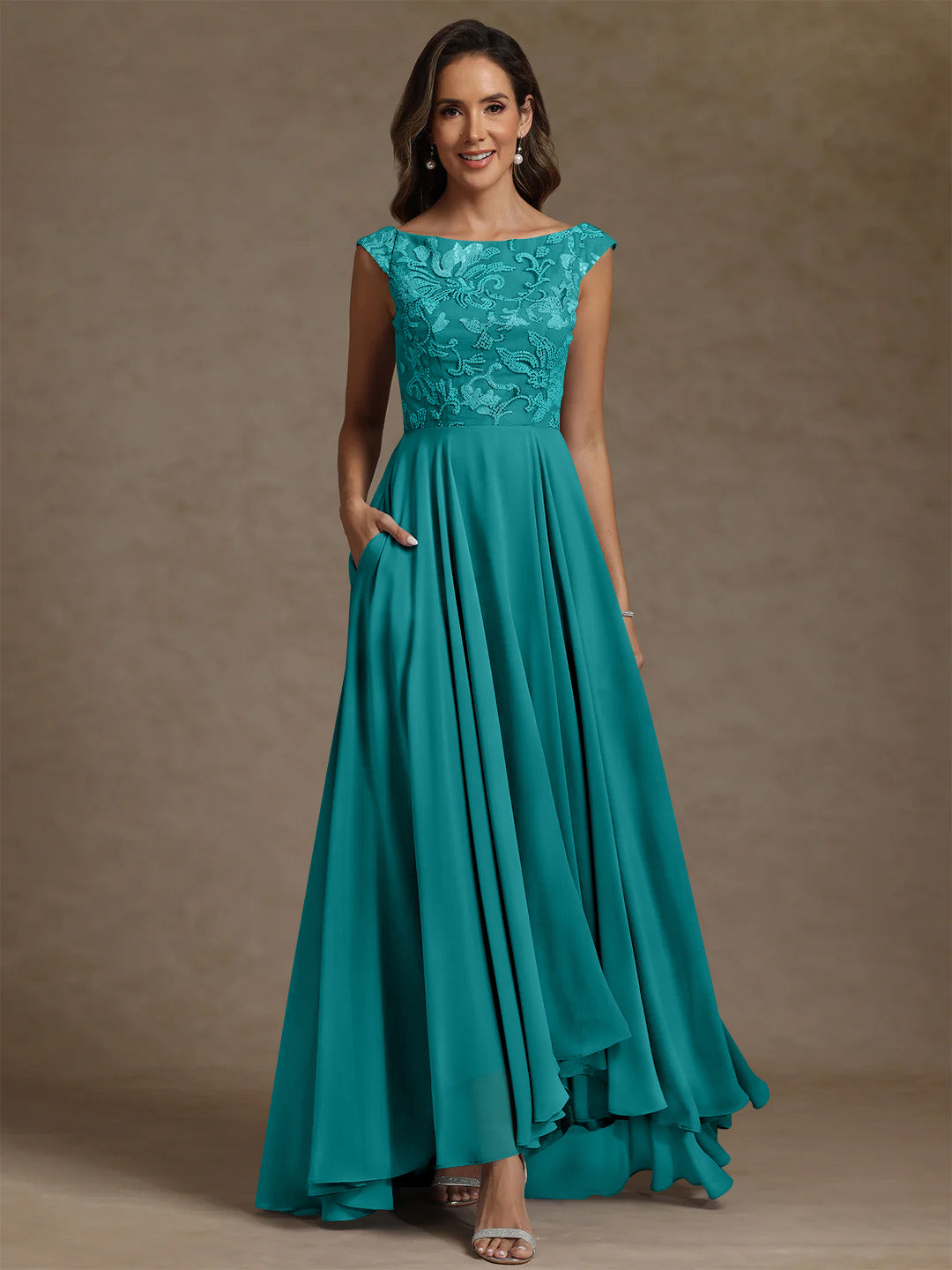 A Line Princess Scoop Chiffon Mother Of The Bride Dresses Lace Sequins Floor Length Sleeveless Pleated