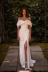 Off the Shoulder Sleeveless Long Mermaid Formal Dress With Split Pleated