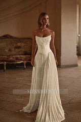 Strapless Sleeveless Long Formal Dress With Appliques Pleated