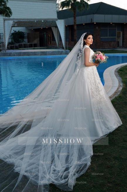 A-Line Charming V-Neck Sleeveless Tulle Floor-Length Wedding Dresses with Appliques