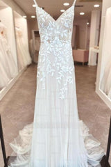 A-Line Floor-Length Sleeveless Spaghetti Straps V-Neck Split Front Wedding Dresses with Appliques
