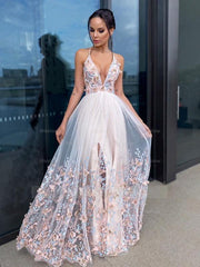 A-Line/Elegant Applique Tulle V-neck Sleeveless Floor-Length Prom Evening Dresses