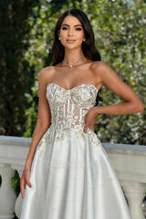 Amazing A-Line Satin Lace Sweetheart Sleeveless Ivory Prom Evening Dresses With Appliques