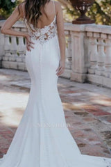 Amazing Column Lace Scoop Sleeveless White Wedding Dress With Appliques