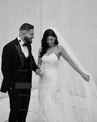 Amazing Mermaid Lace Spaghetti Straps Sleeveless White Long Wedding Dress With Appliques