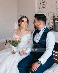 Beautiful Long White A-line Off-the-shoulder Sleeveless Wedding Dress With Lace