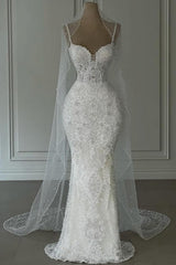 Beautiful Long White Mermaid Sweetheart Beaded Sleeveless Wedding Dress with Pearls