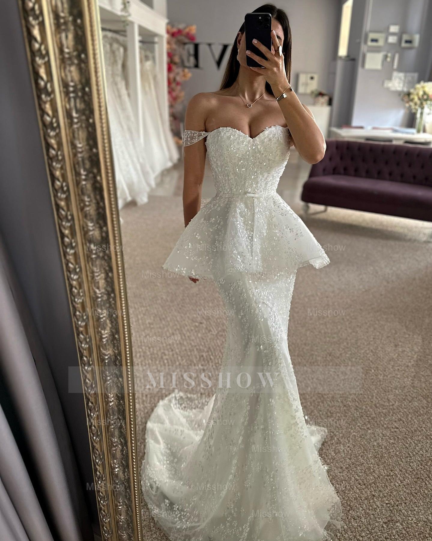 Beautiful Mermaid Tulle Lace Sweetheart Sleeveless White Wedding Dresses With Appliques
