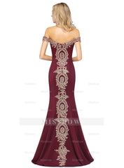 Beautiful Off-the-shoulder Floor-Length Dress with Lace Appliques