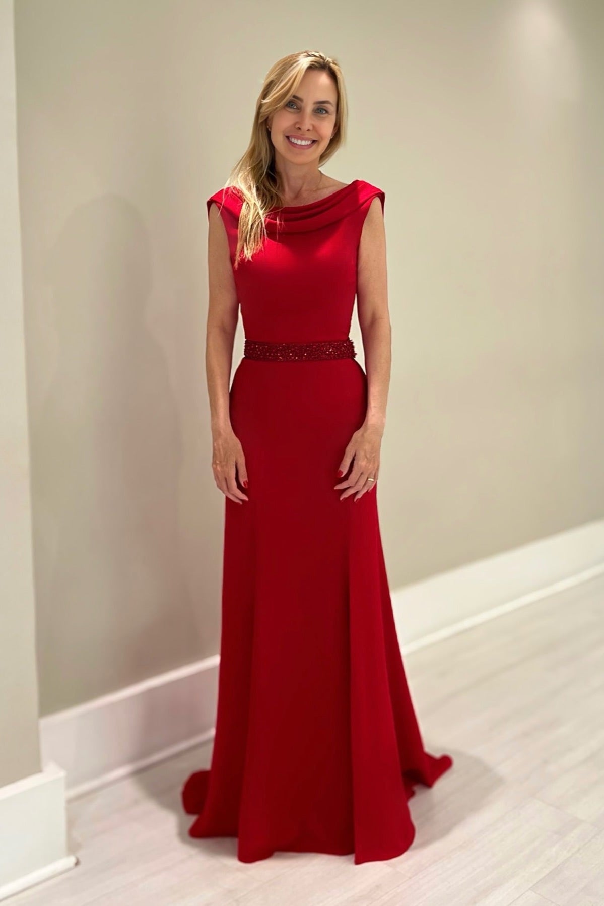 Beautiful Red A-Line Mother of Bride Crew Sleeveless Long Satin Bridesmaid Dress With Sash