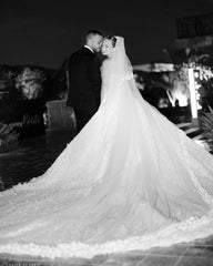 Beautiful White Strapless Beaded Ball Gown Sleeveless Cathedral Train Tulle Wedding Dresses With Appliques
