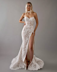 Beige Lace Applique Beaded Mermaid Wedding Dress Sweetheart Sleeveless Corset Bodice Split Front Cathedral Train Bridal Gown