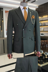 Bespoke Dark Green Peaked Lapel Slim Fit Men's Business Suit