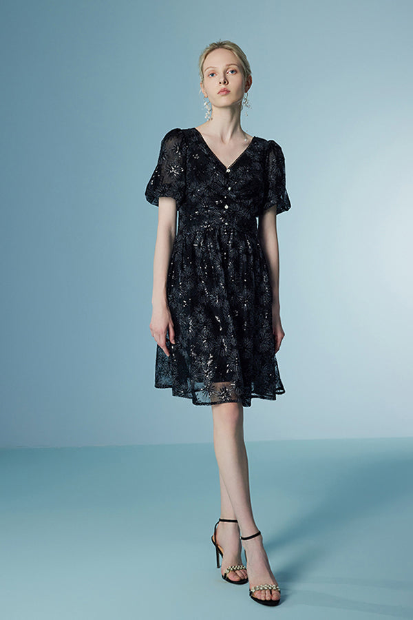 Black Lace Short V-neck Dress with Puff Sleeves