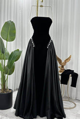 Black Strapless Sleeveless A-Line Velvet Pearl Appliques Floor Length Formal Evening Gown