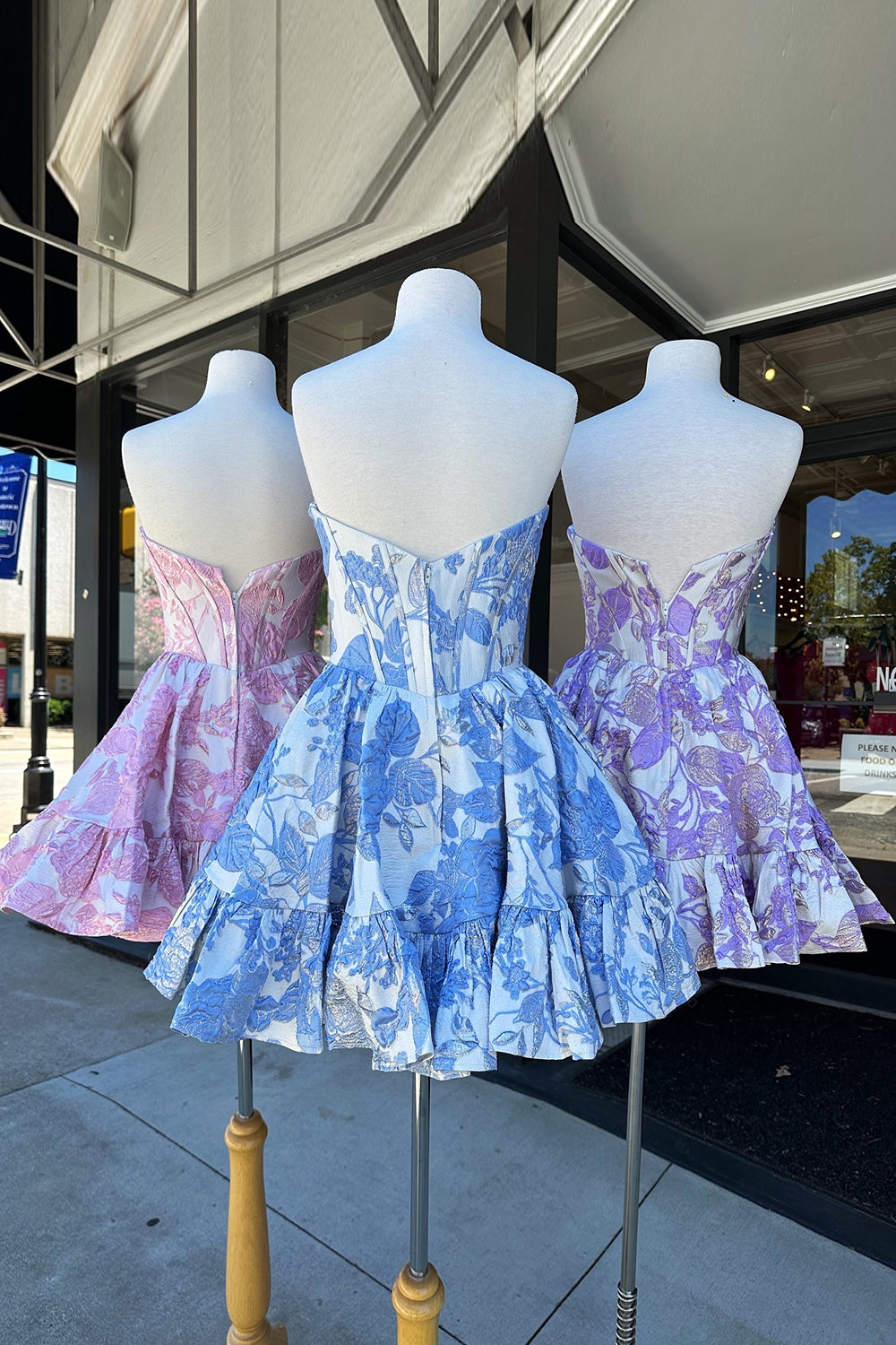 Blue Strapless Floral A-Line Printed Corset Short Homecoming Dress with Ruffles