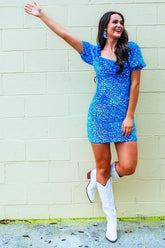 Bodycon Square Neck Blue Sequins Short Homecoming Dress with Short Sleeves