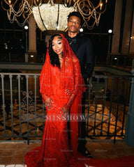 Charming Long Sweetheart Red Mermaid Sequined Prom Dress with Veil