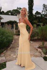 Charming Sleeveless Strapless Long Mermaid Formal Dress With Pleated