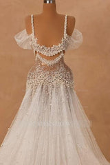 Charming White A-Line Off-The-Shoulder Spaghetti Strap Beaded Lace Sleeveless Long Tulle Wedding Dresses With Pearls