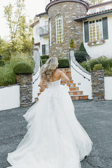Charming White A-Line Sweetheart Sleeveless Front Split Long Tulle Wedding Dress With Appliques
