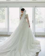 Charming White Ball Gown V-Neck Long Sleeves Cathedral Train Lace Wedding Dresses With Appliques