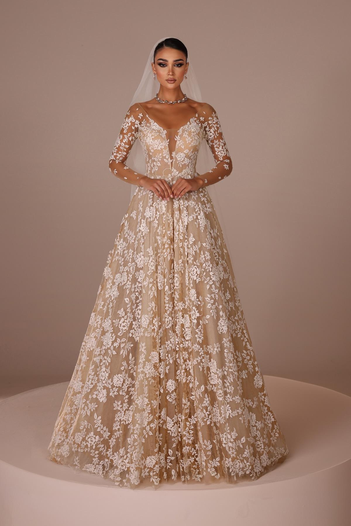 Chic Champagne A-Line V-Neck Illusion Sleeves Floor-Length Tulle Wedding Dresses With Appliques