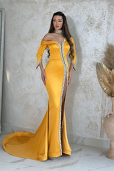 Chic Gold Mermaid High-Neck One-Shoulder 3/4 Sleeves Beaded Split Satin Formal Dress With Rhinestones