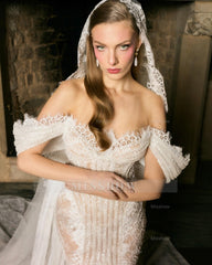 Chic Ivory Column Strapless Lace Off-The-Shoulder Beaded Sleeveless Wedding Dress With Slit