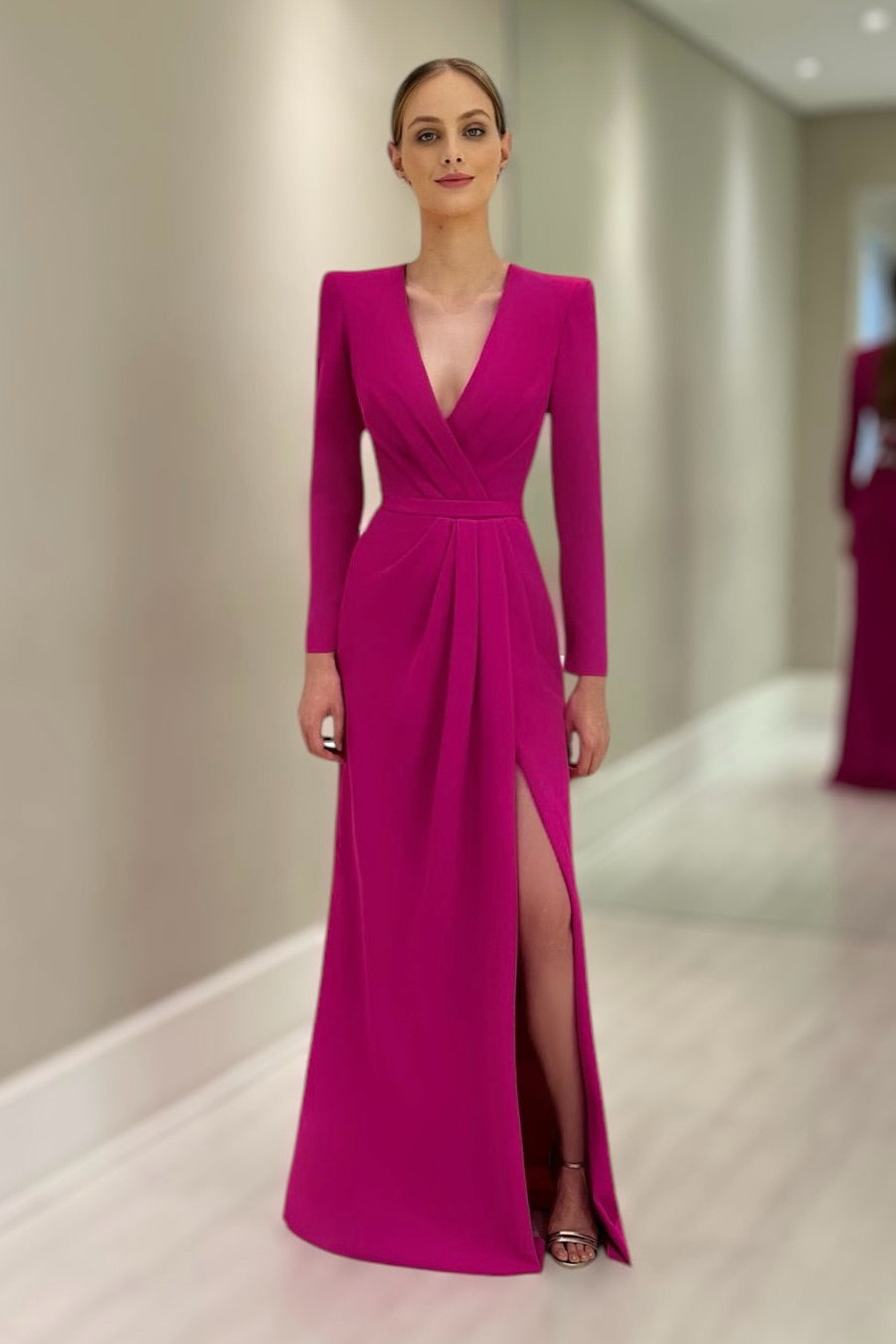 Chic Purple V-Neck Long Sleeves Ruffles Long Satin Mother of the Bride Dress Wedding Guests Dress With Slit