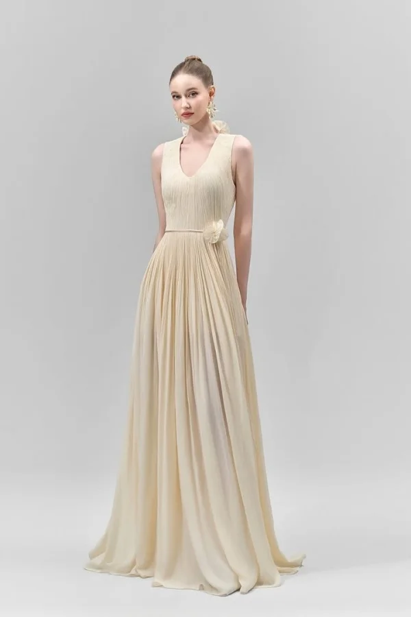 Chic Sleeveless Straps V Neck Long Formal Dress With Pleated Belt