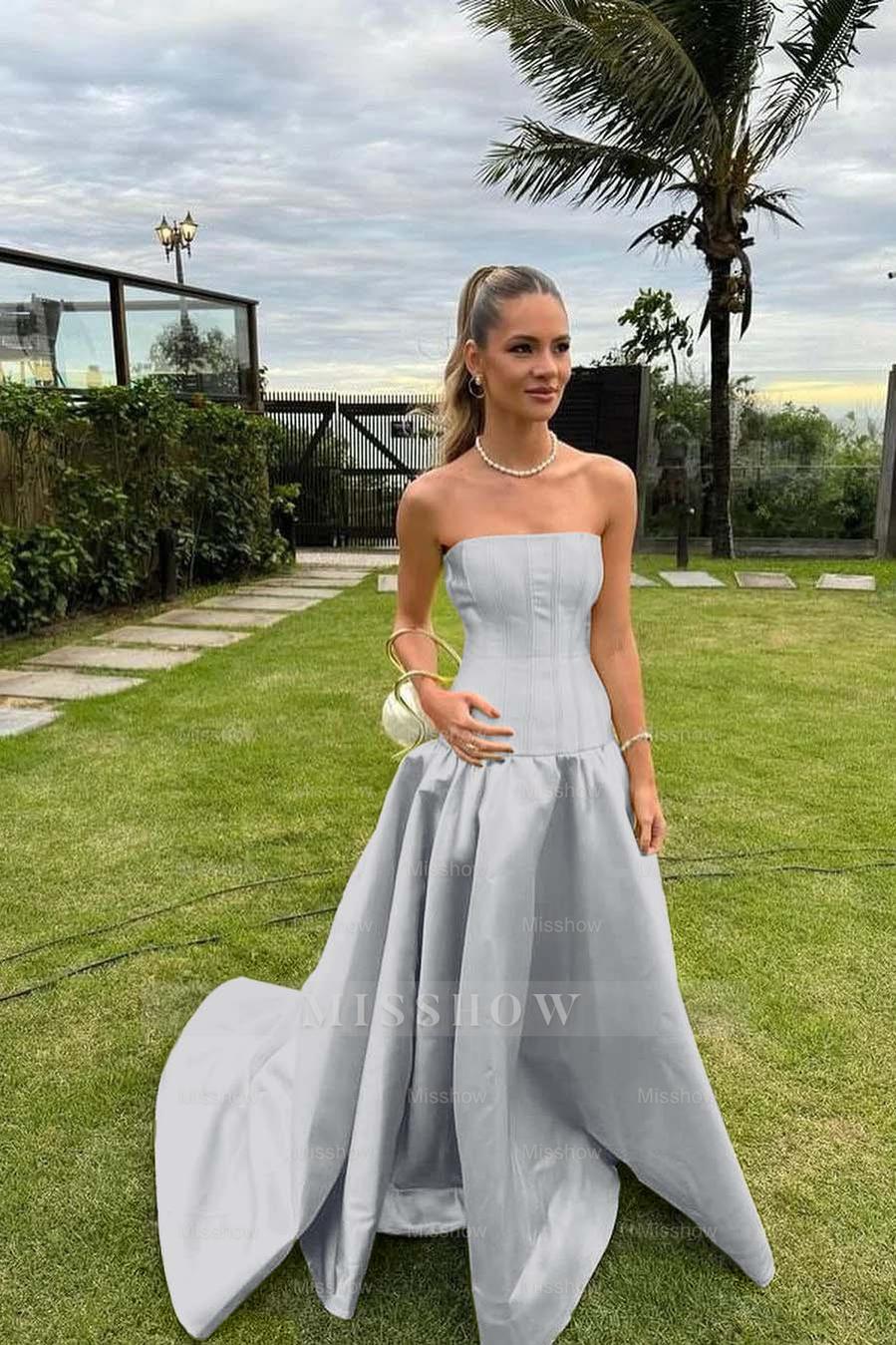 Chic Strapless Sleeveless Bateau Long Formal Dress With Pleated