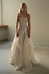 Chic Strapless Sleeveless Long Formal Dress With Ruffles Pleated