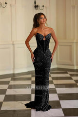 Chic Strapless Sleeveless Long Mermaid Formal Dress With Beading