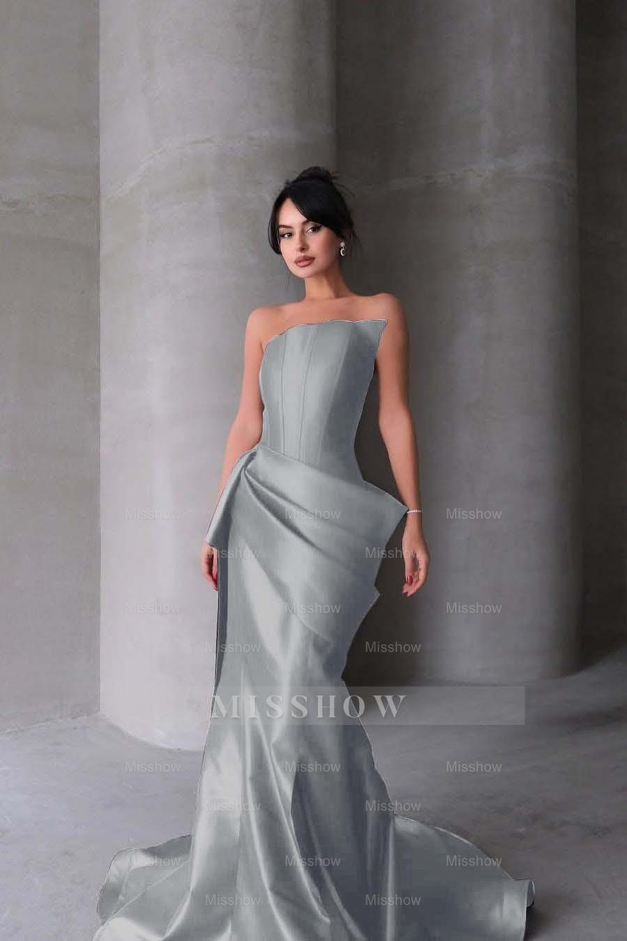 Chic Strapless Sleeveless Mermaid Long Formal Dress With Pleated
