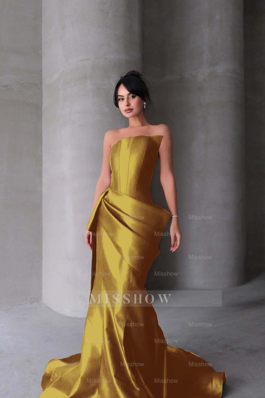 Chic Strapless Sleeveless Mermaid Long Formal Dress With Pleated