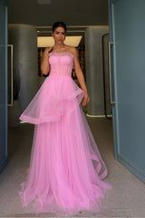 Chic Tulle Strapless Sleeveless Long Formal Dress With Pleated