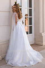 Chic White A-Line Spaghetti Strap V-Neck Cap Sleeves Long Tulle Wedding Dresses With Appliques